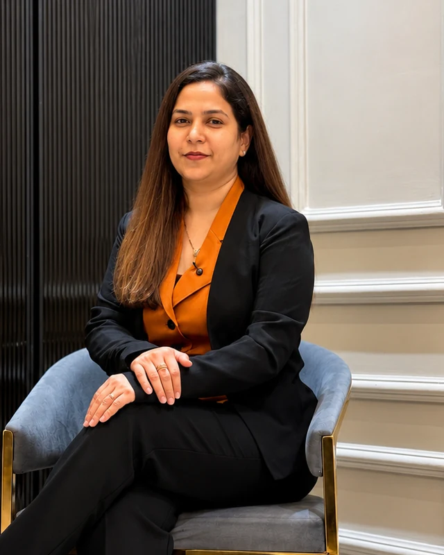 Dr. Gunjan Thakur, Prosthodontist & Implantologist